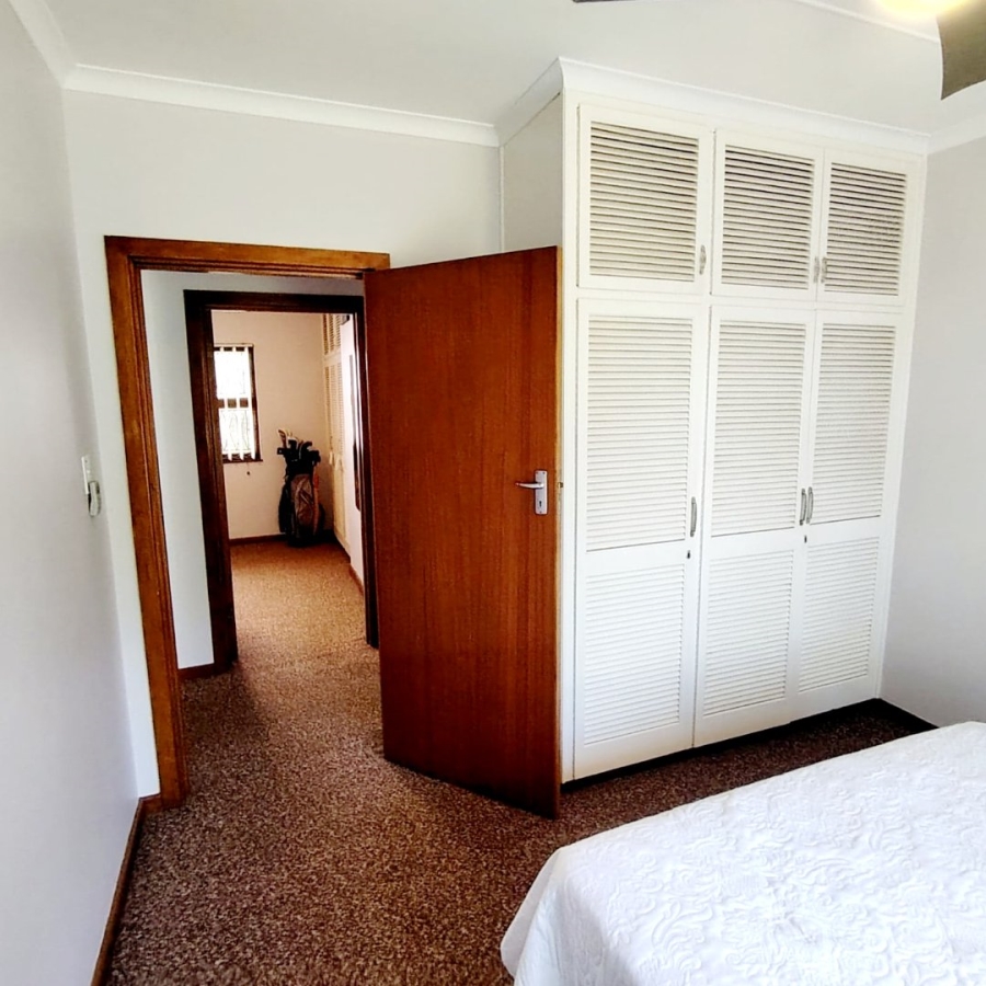 5 Bedroom Property for Sale in Vincent Heights Eastern Cape